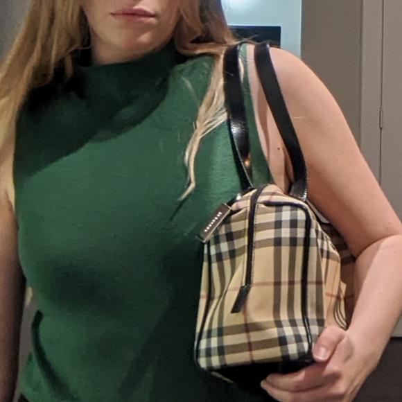 Burberry coated canvas vintage shoulder bag. - Picture 7 of 14